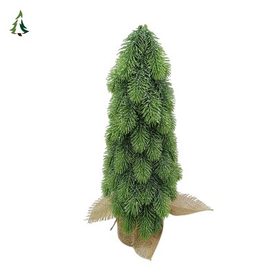 Arbre de Noël étroit