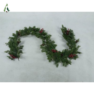 Guirnalda artificial al aire libre