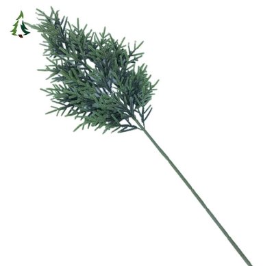 Branches de pin artificielles