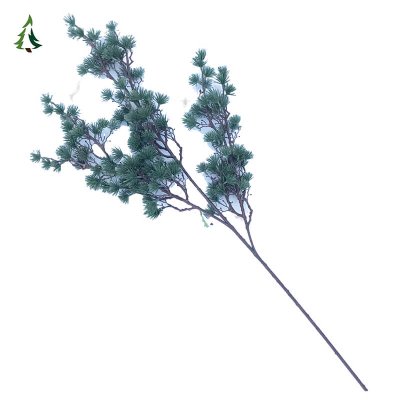Fausses branches de pin