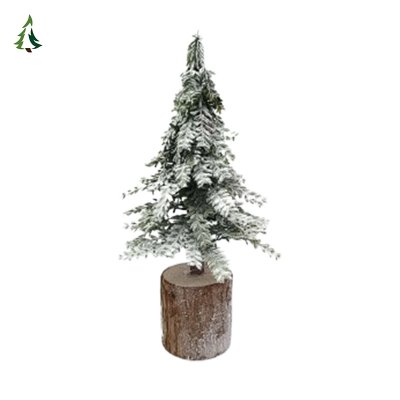 Árboles artificiales al aire libre