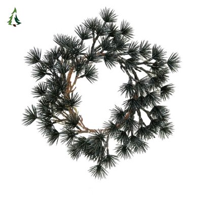 Couronnes de porte de Noël artificielles