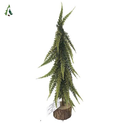 Классическая рождественская елка