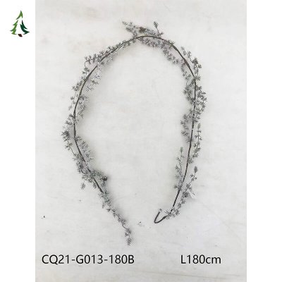 Камин с гирляндой