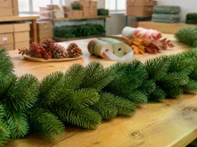 Keep Garland Themes Flexible Until Local Installation