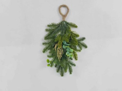 Global Christmas Décor Trends and Why Christmas Queen Continues to Lead the Market