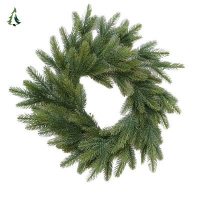 Венок из сосновых иголок