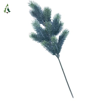 Branches de pin artificielles